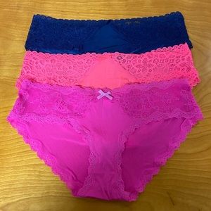Victoria’s Secret Size Large underwear NWOT 3 pair